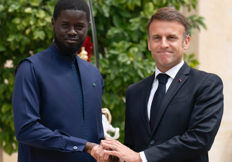  Senegal to suspend all extraditions to France